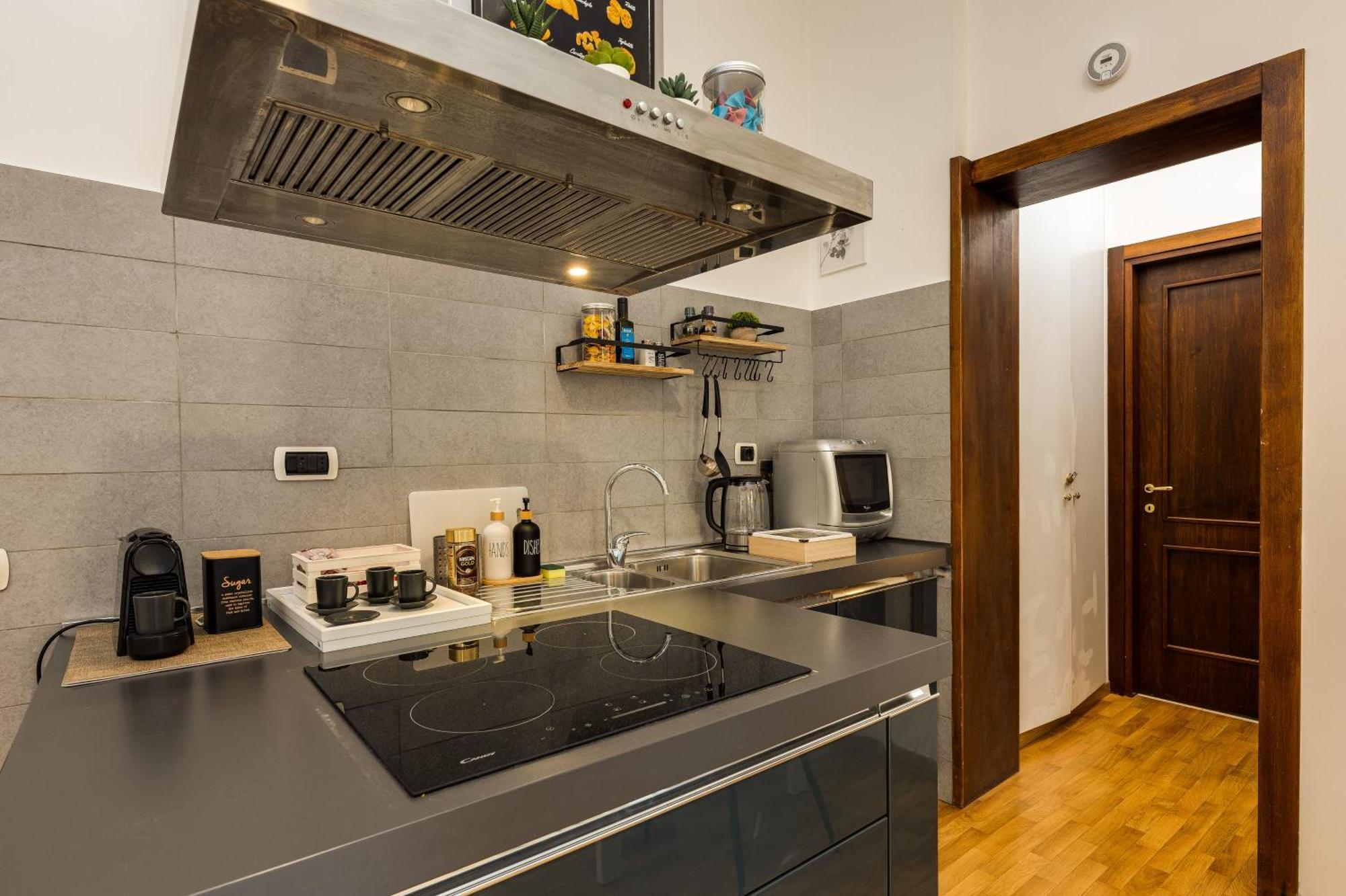Colosseum Sweet Life Apartment Roma Esterno foto