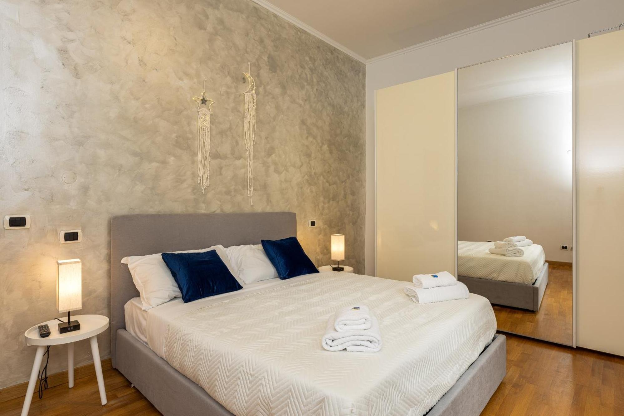 Colosseum Sweet Life Apartment Roma Esterno foto